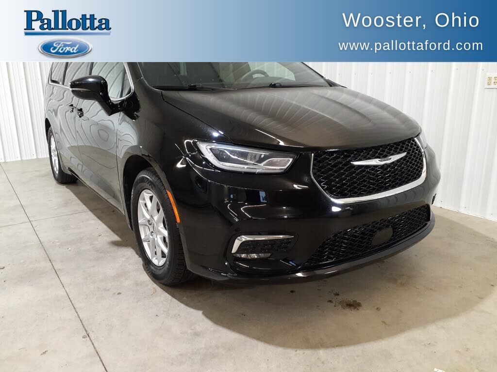 2025 CHRYSLER Pacifica