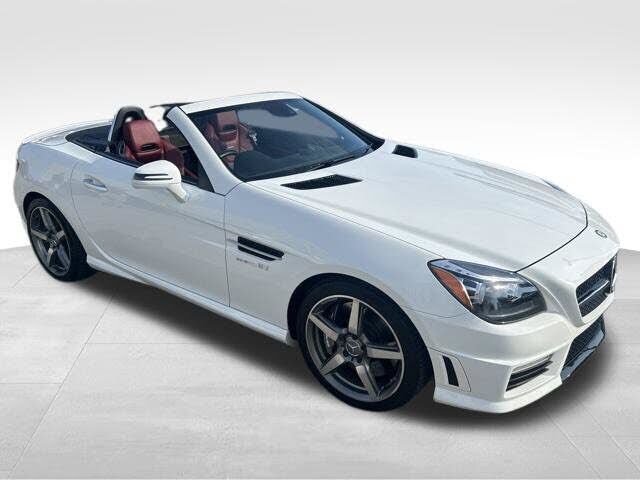 2016 MERCEDES-BENZ SLK-Class