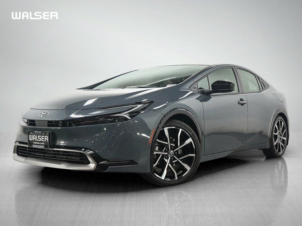 2026 TOYOTA Prius