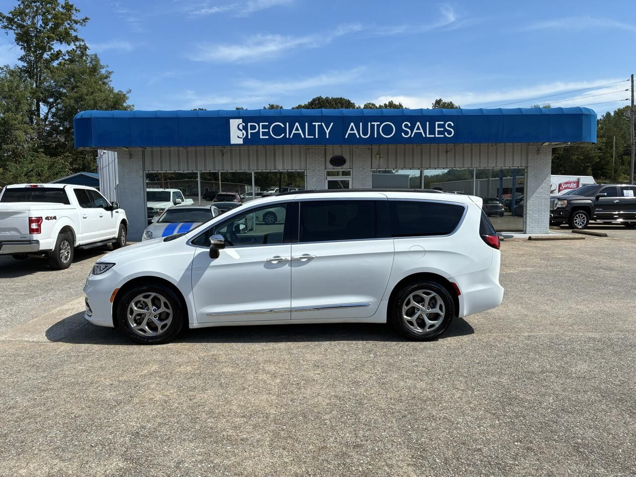 2023 CHRYSLER Pacifica