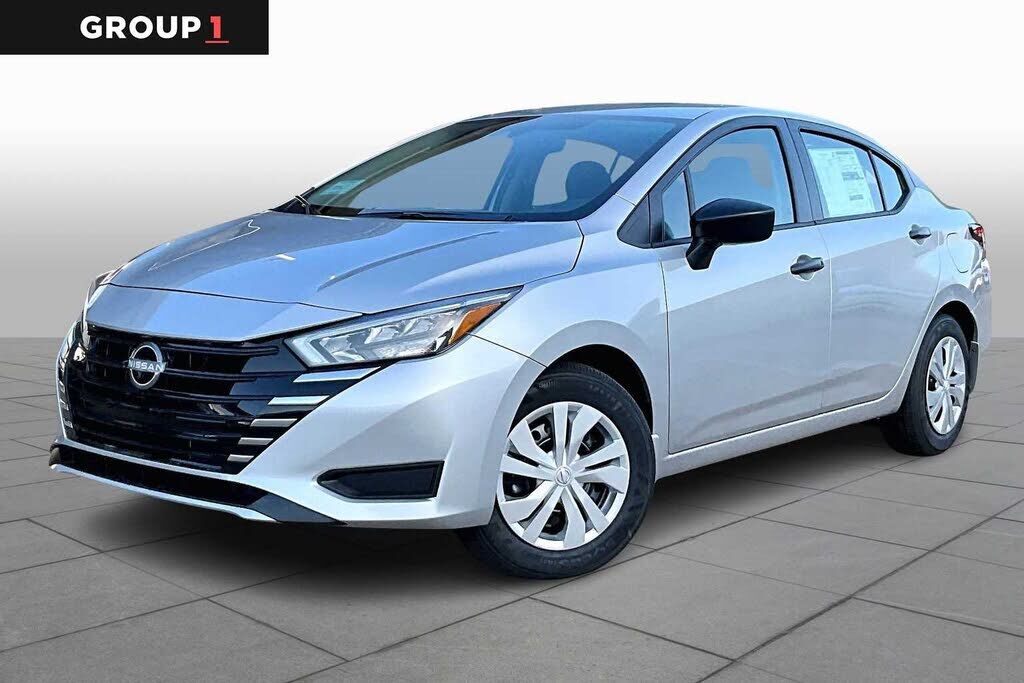2025 NISSAN Versa