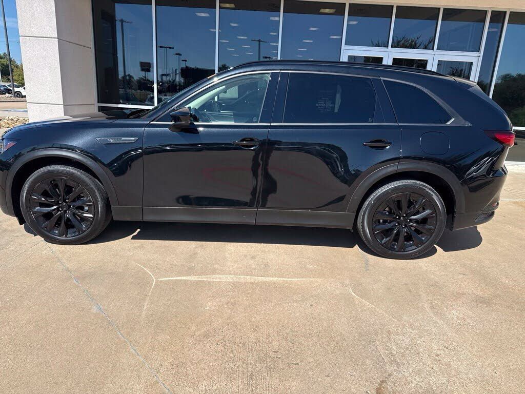 2026 MAZDA CX-90