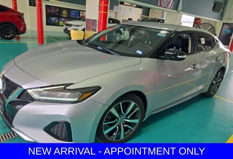 2019 NISSAN Maxima