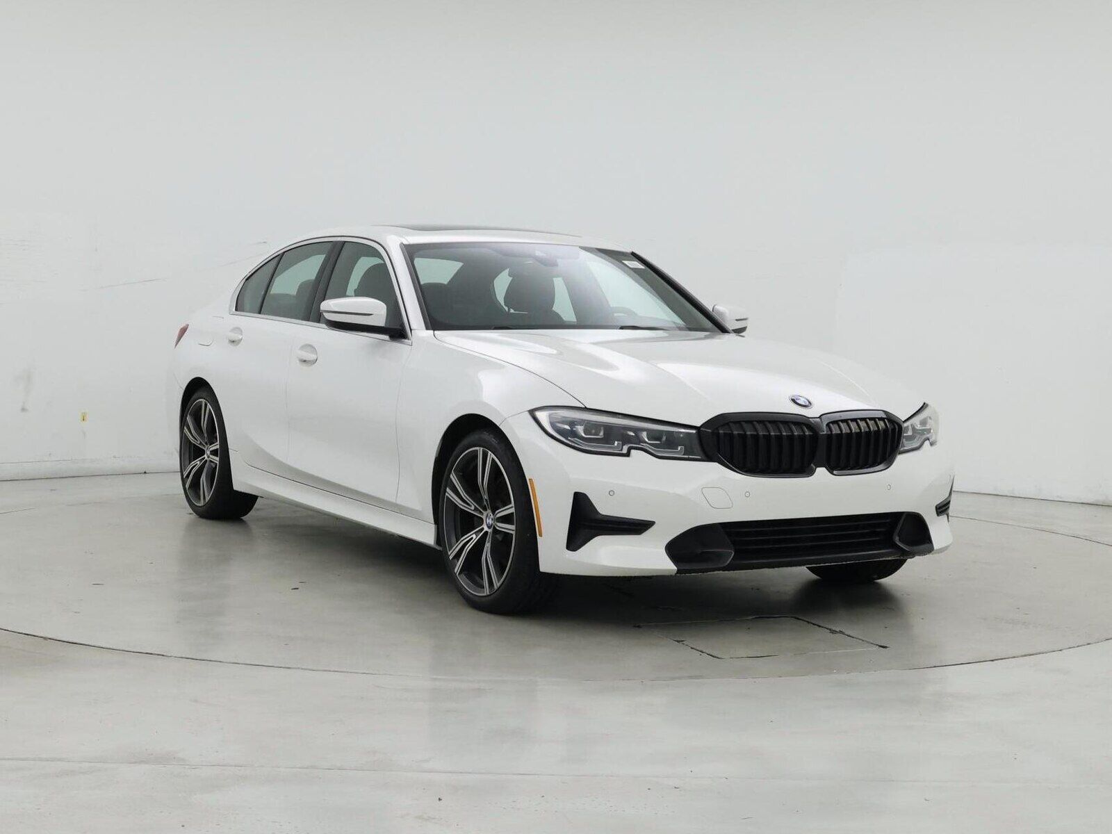 2021 BMW 330i