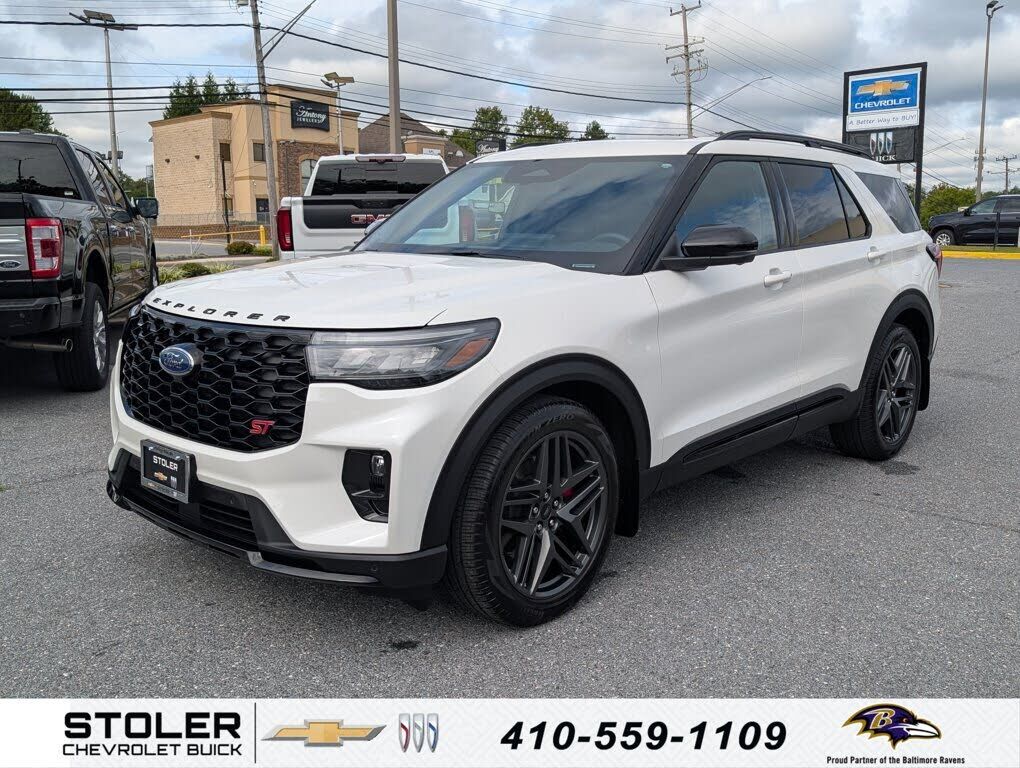 2025 FORD Explorer