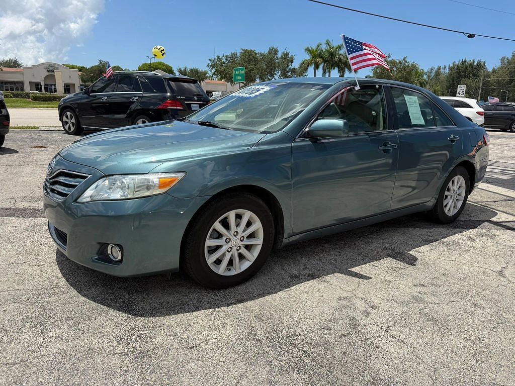 2010 TOYOTA Camry