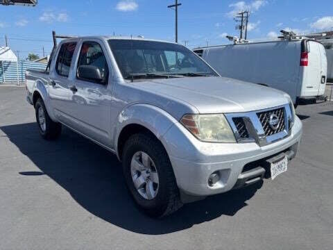 2012 NISSAN Frontier