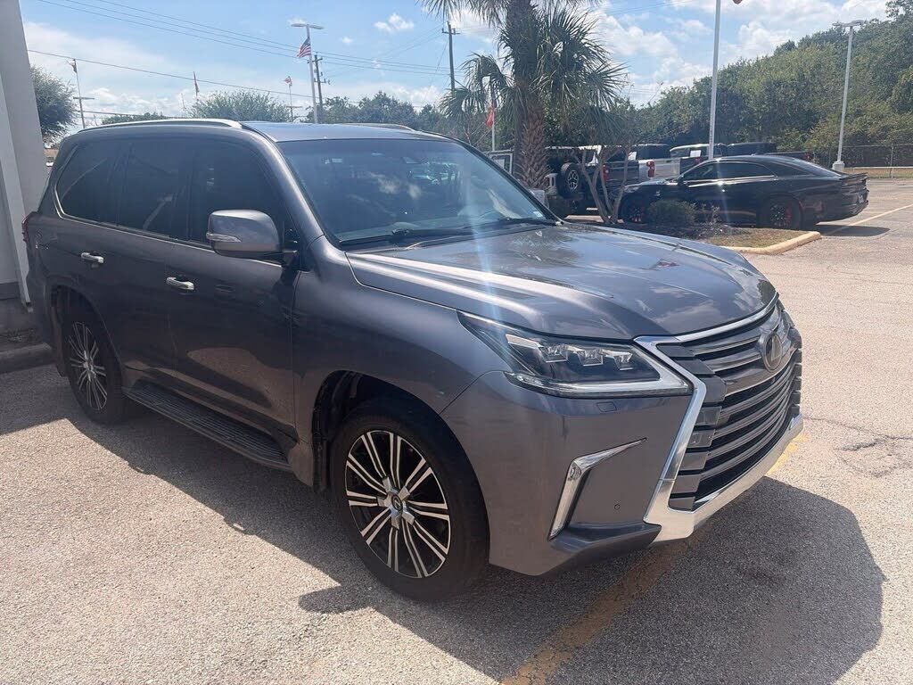 2018 LEXUS LX 570