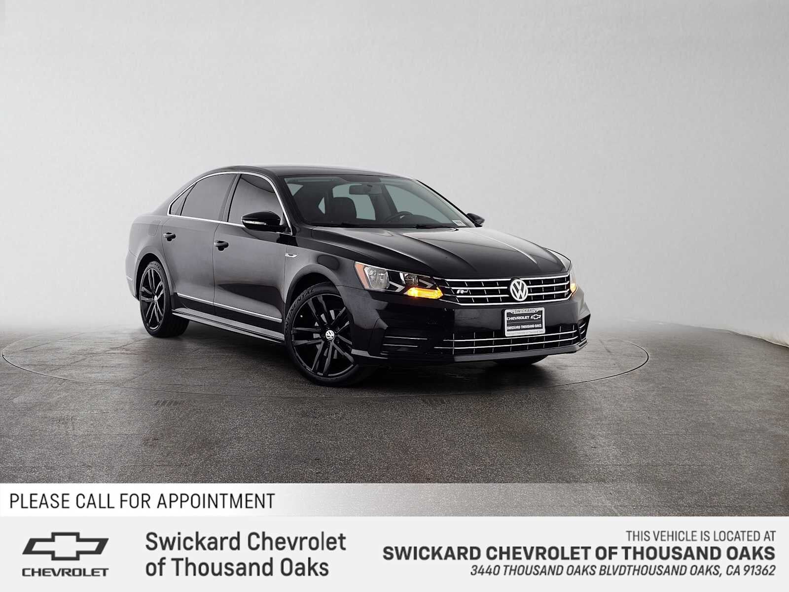 2017 VOLKSWAGEN Passat