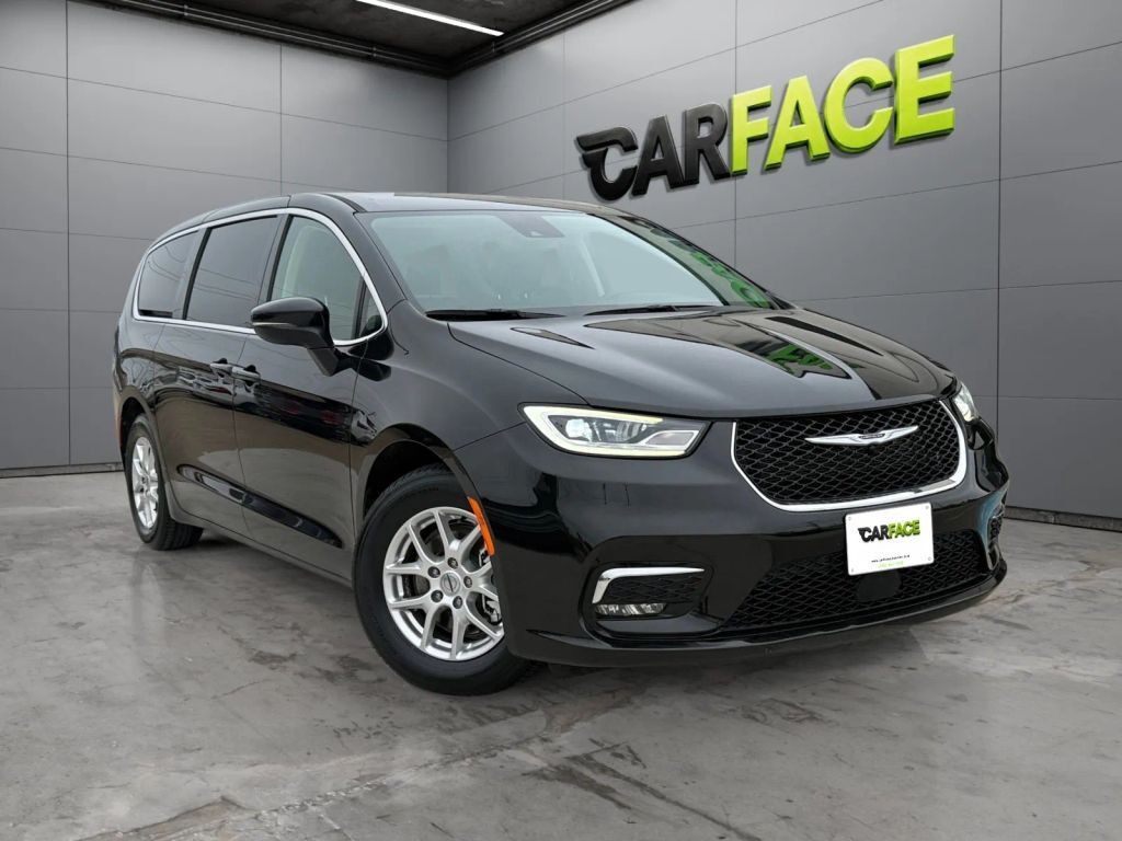 2023 CHRYSLER Pacifica