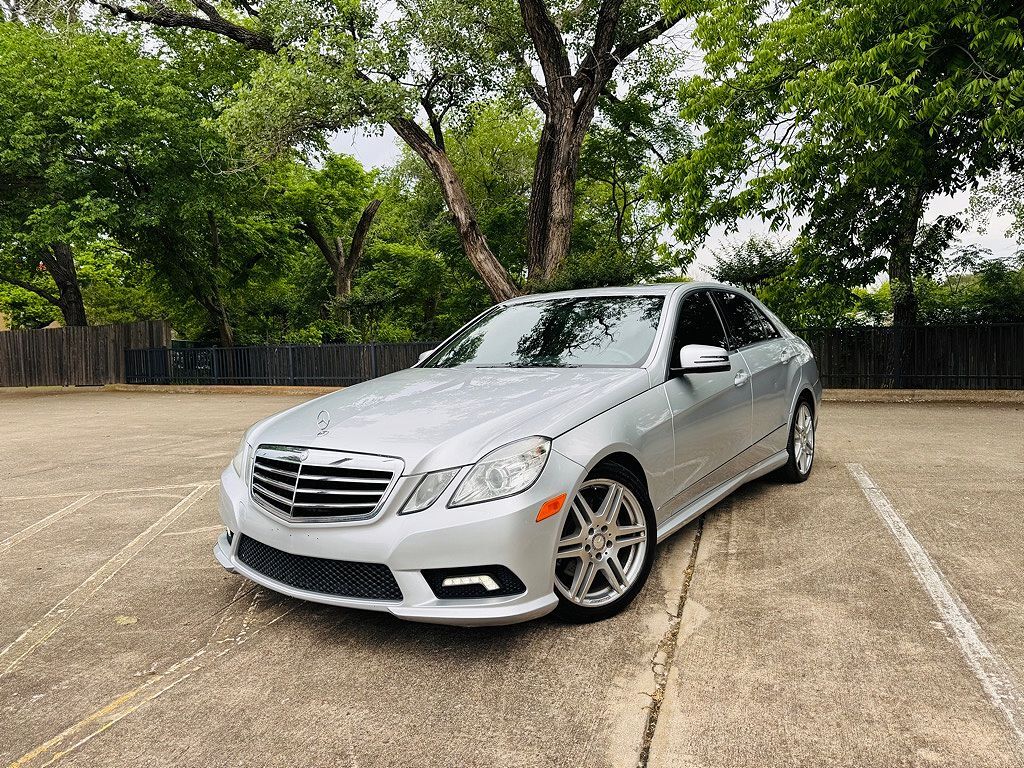 2011 MERCEDES-BENZ E-Class