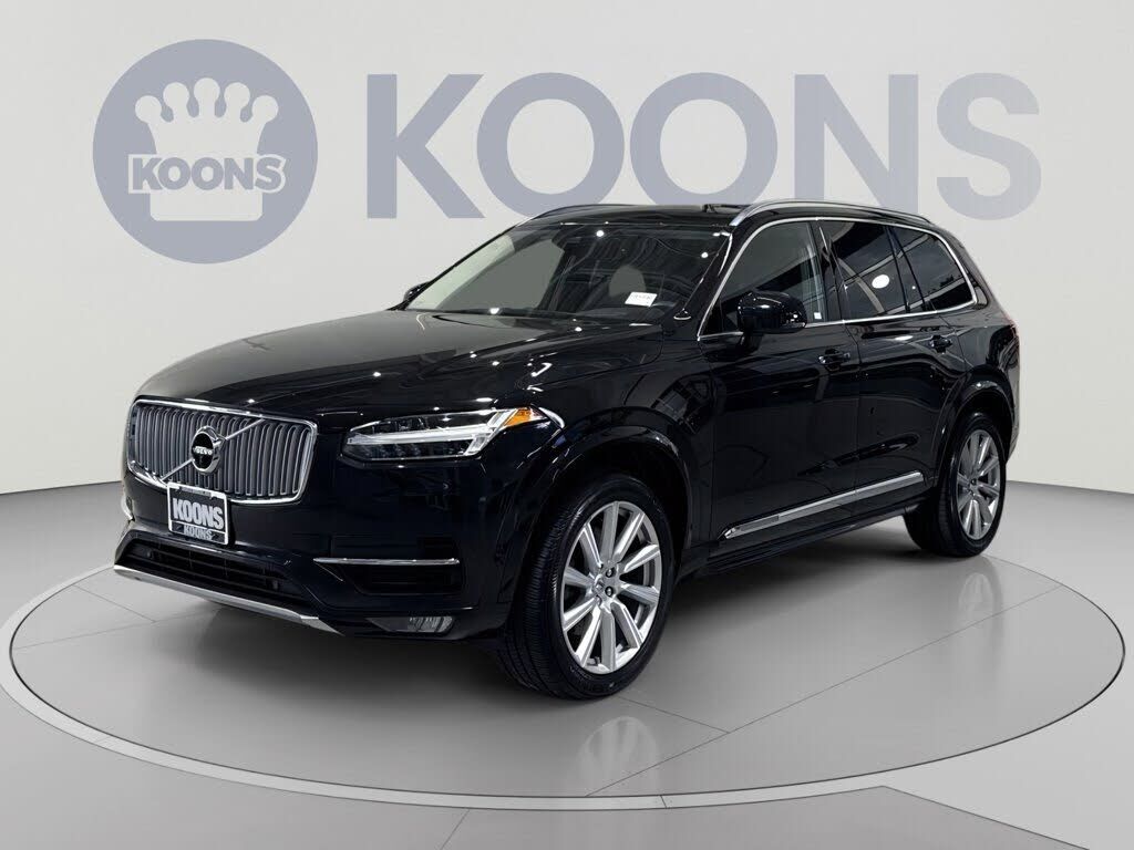 2016 VOLVO XC90