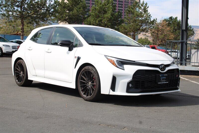 2024 TOYOTA GR COROLLA