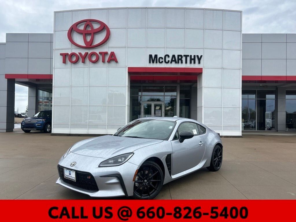 2026 TOYOTA GR86