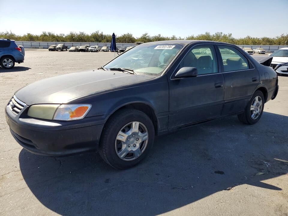 2001 TOYOTA Camry