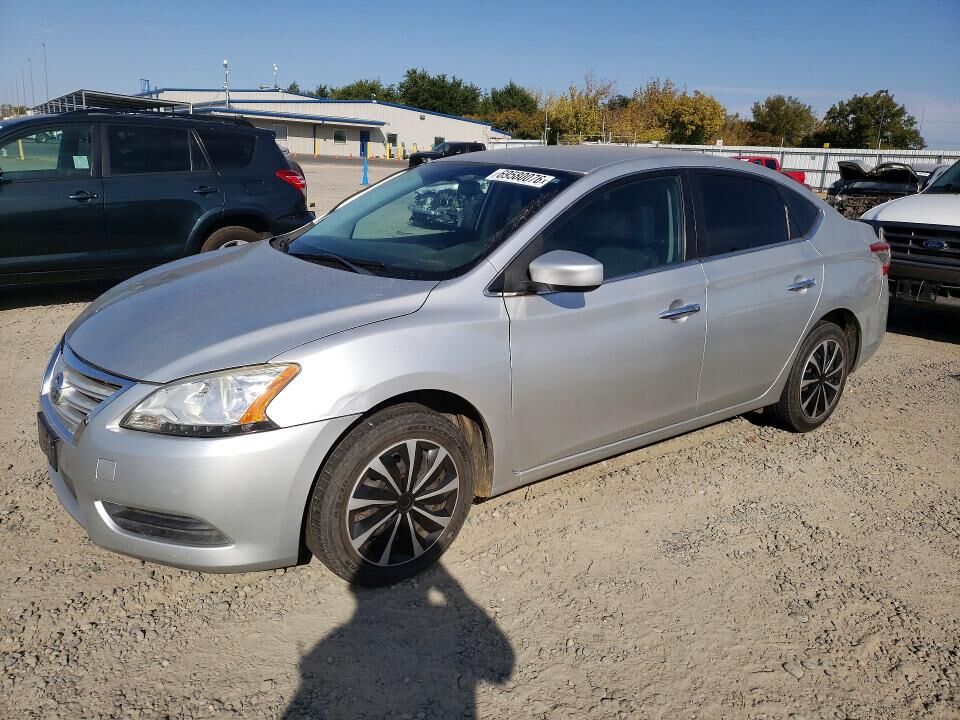 2015 NISSAN Sentra
