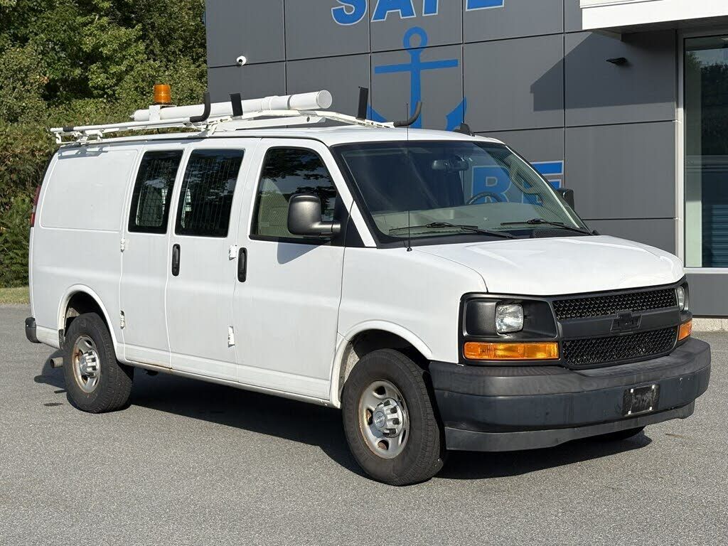 2017 CHEVROLET Express