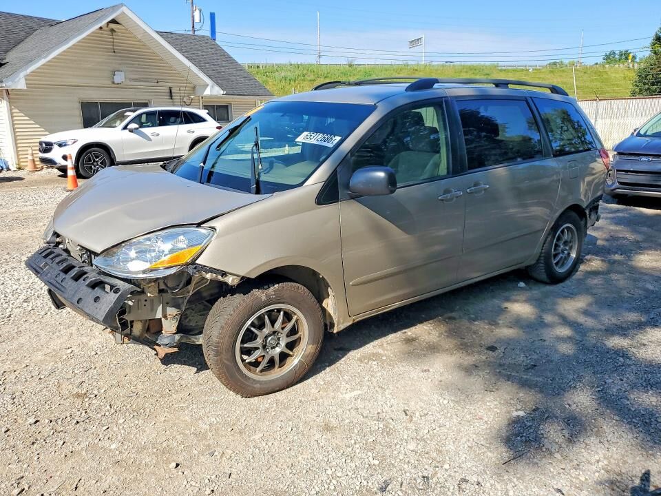2008 TOYOTA Sienna