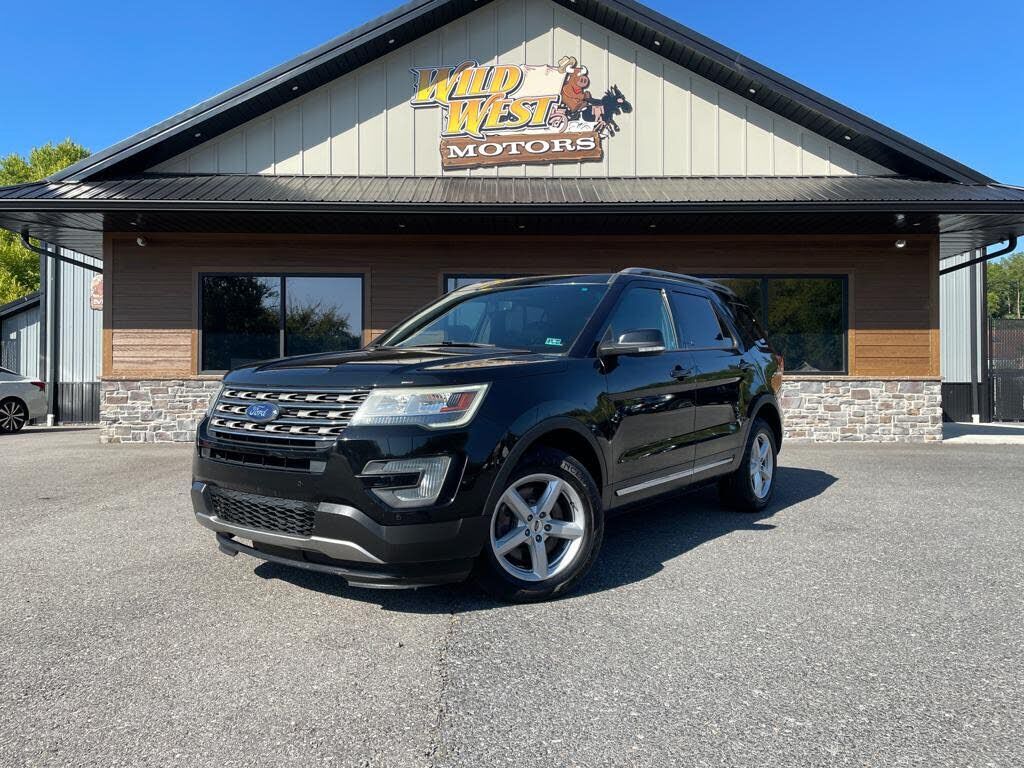 2017 FORD Explorer