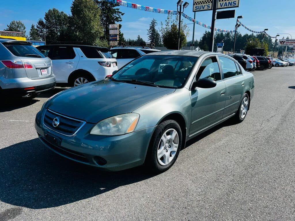 2004 NISSAN Altima