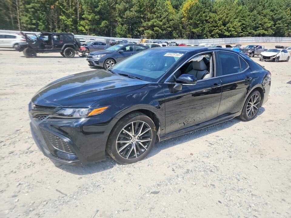 2024 TOYOTA Camry
