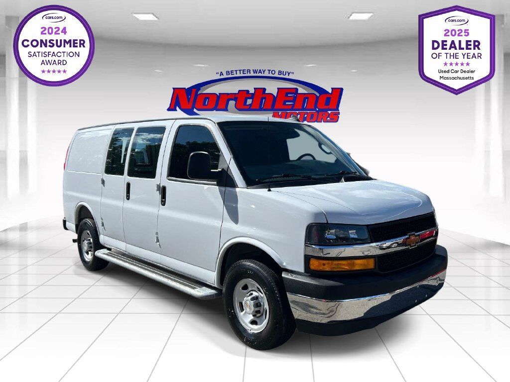 2025 CHEVROLET Express