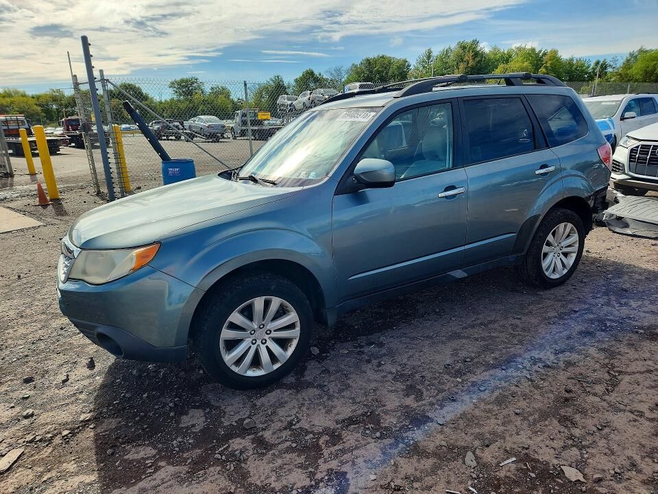 2011 SUBARU Forester