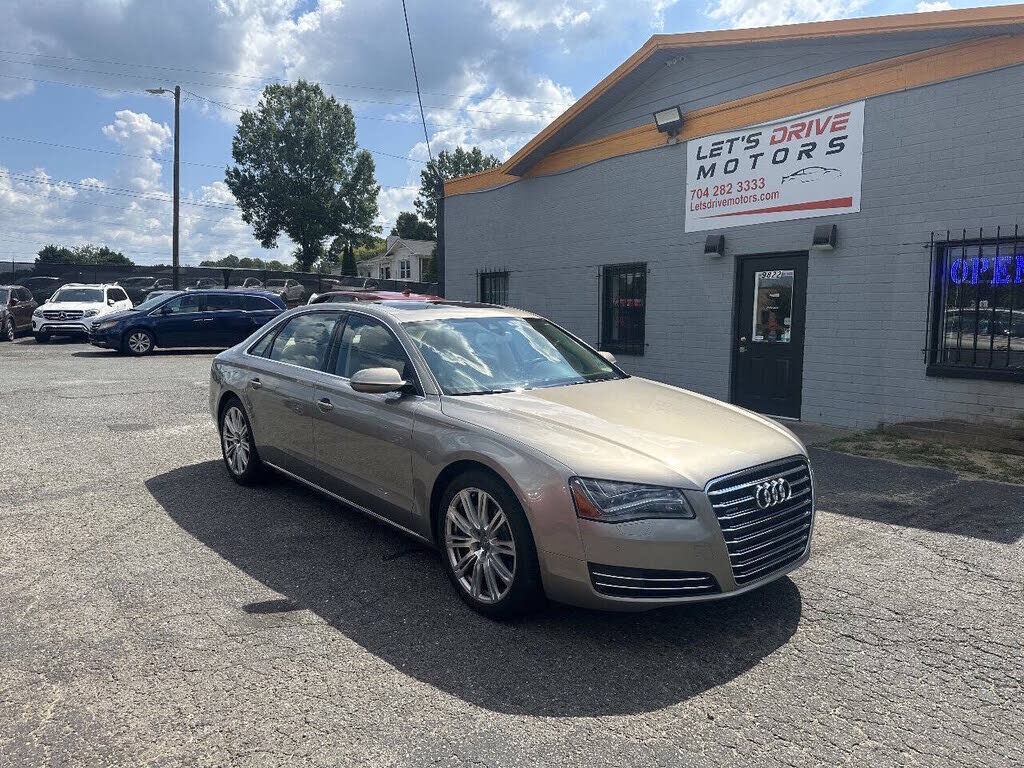 2014 AUDI A8