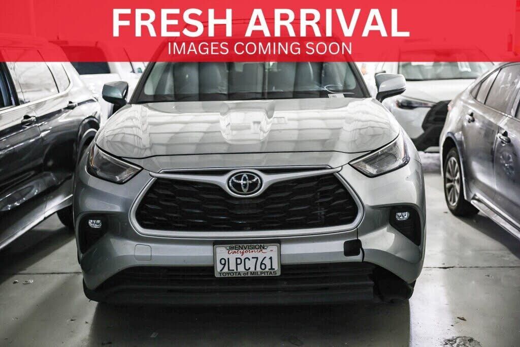 2024 TOYOTA Highlander