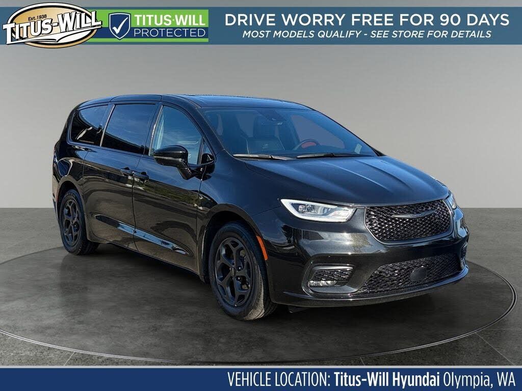 2023 CHRYSLER Pacifica