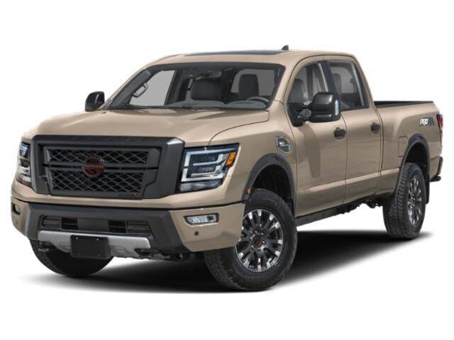 2023 NISSAN Titan