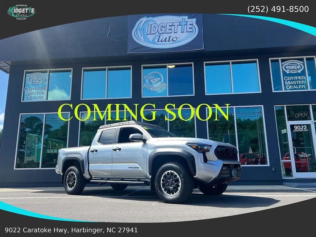 2025 TOYOTA Tacoma