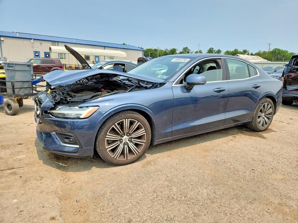 2019 VOLVO S60