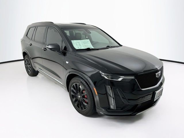 2025 CADILLAC XT6