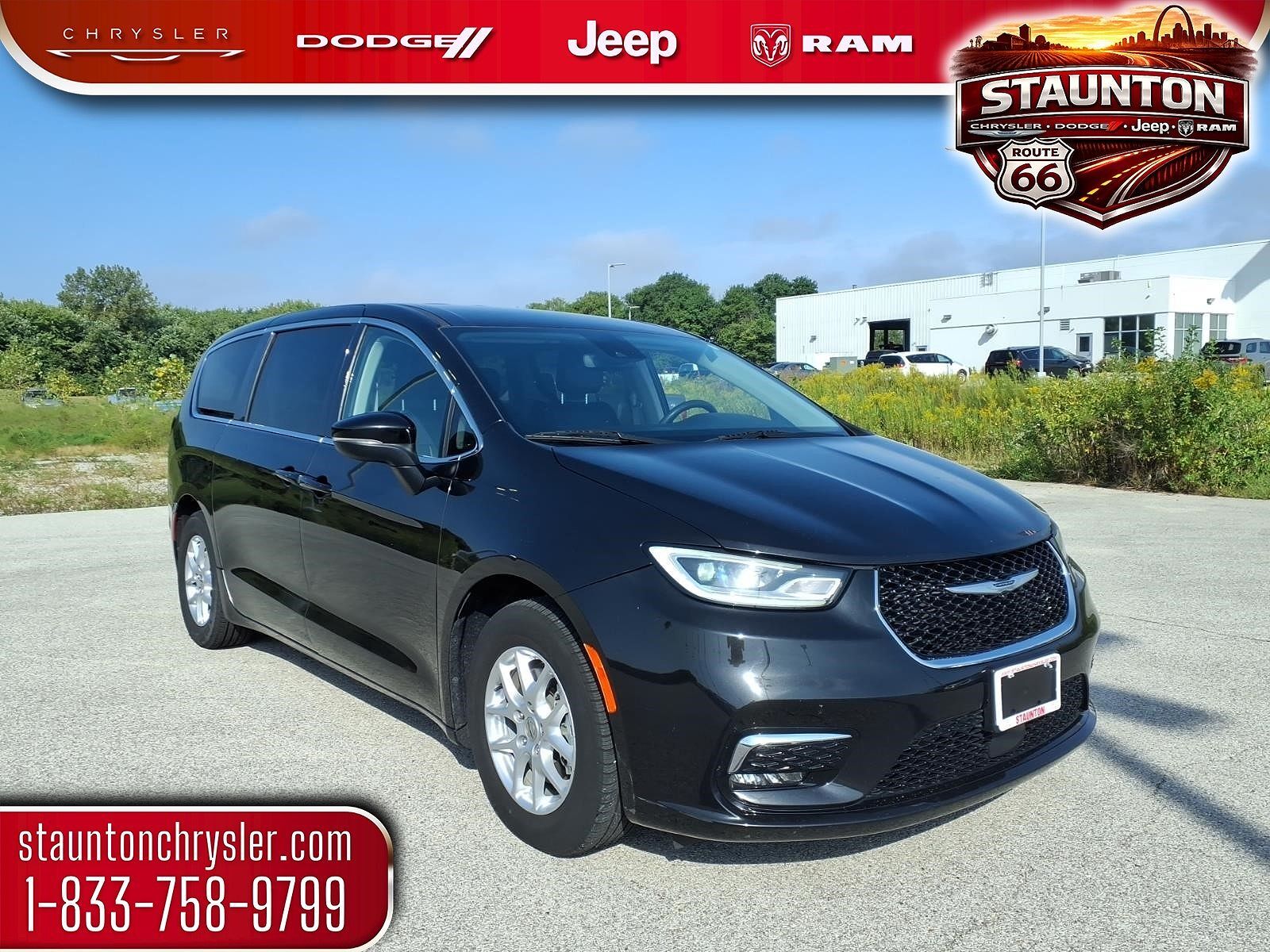 2023 CHRYSLER Pacifica