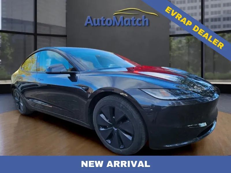 2024 TESLA Model 3