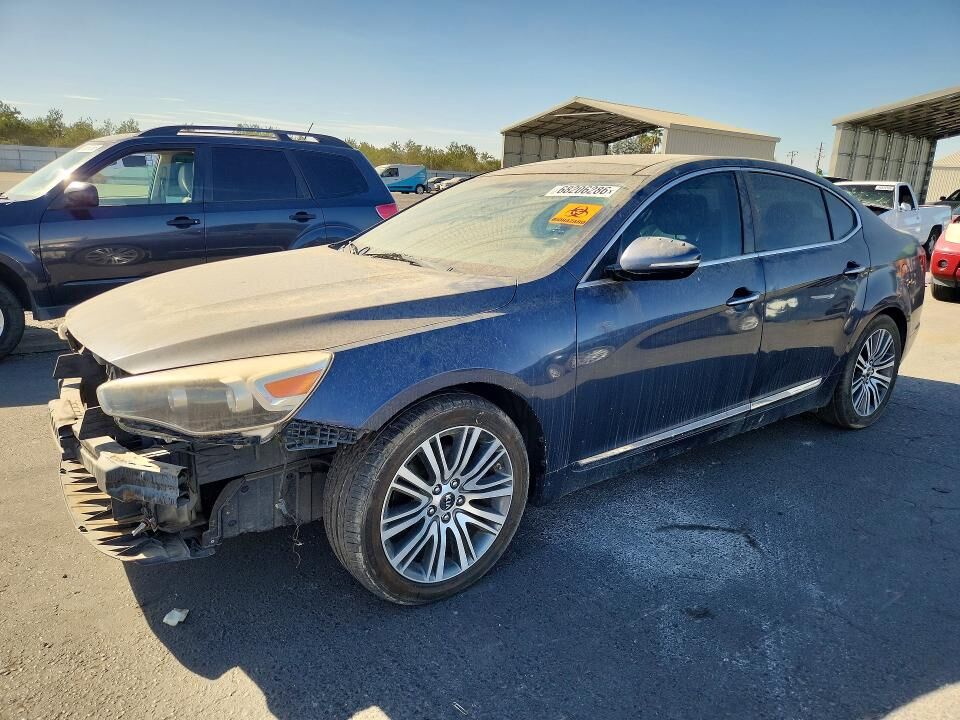 2014 KIA Cadenza