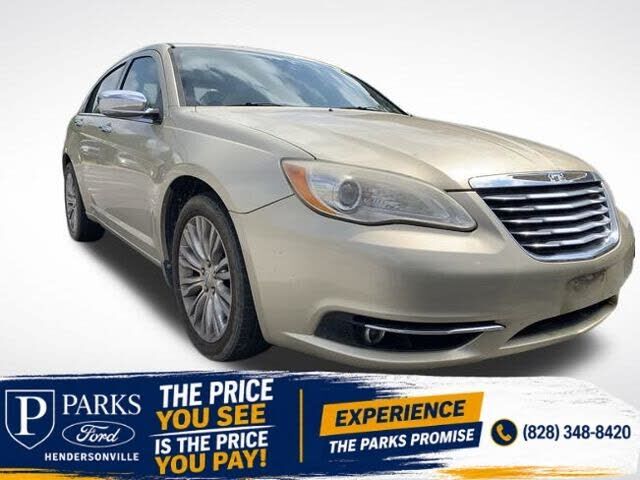 2011 CHRYSLER 200