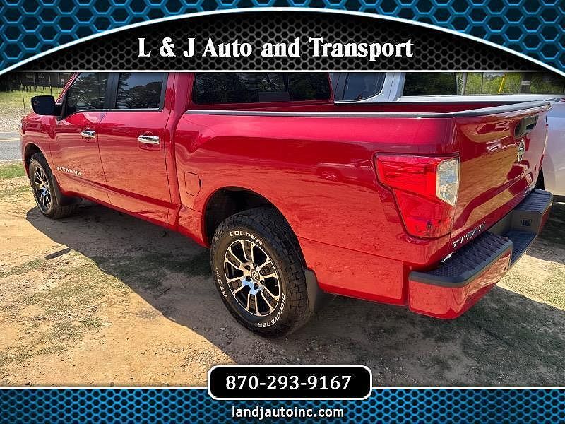 2020 NISSAN Titan