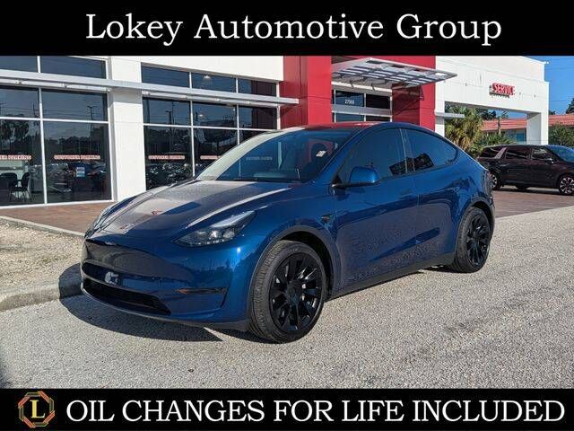 2025 TESLA Model Y