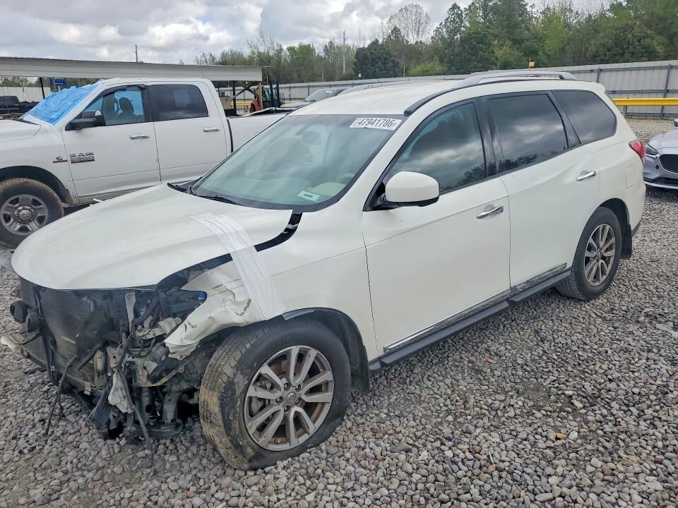 2015 NISSAN Pathfinder