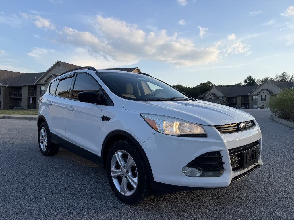2016 FORD Escape