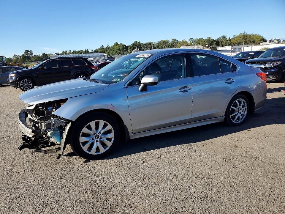 2015 SUBARU Legacy