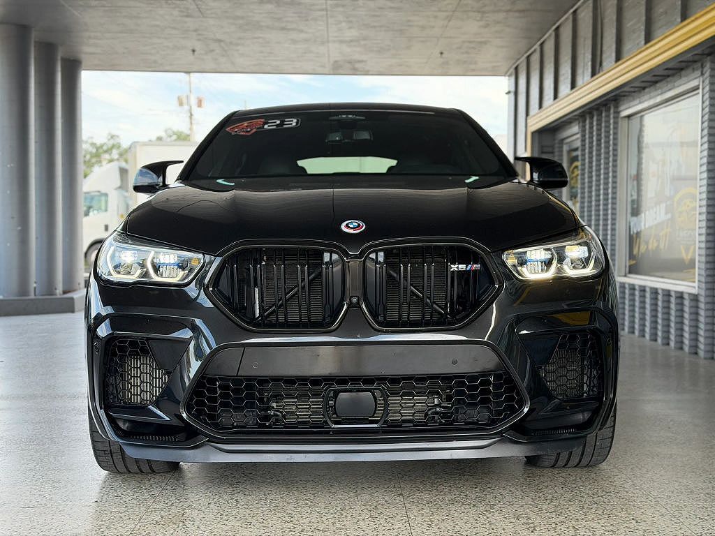 2023 BMW X6