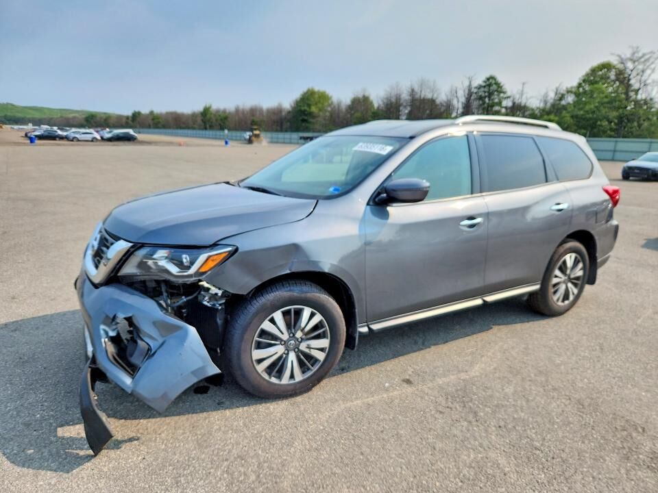 2017 NISSAN Pathfinder