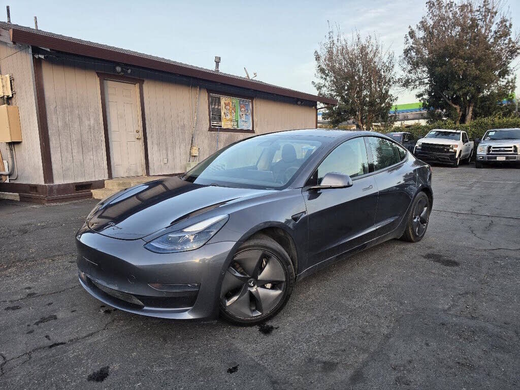 2021 TESLA Model 3