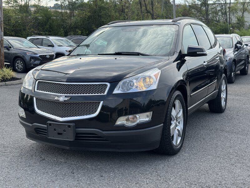 2011 CHEVROLET Traverse