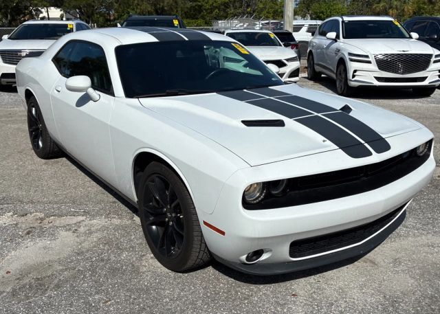 2017 DODGE Challenger