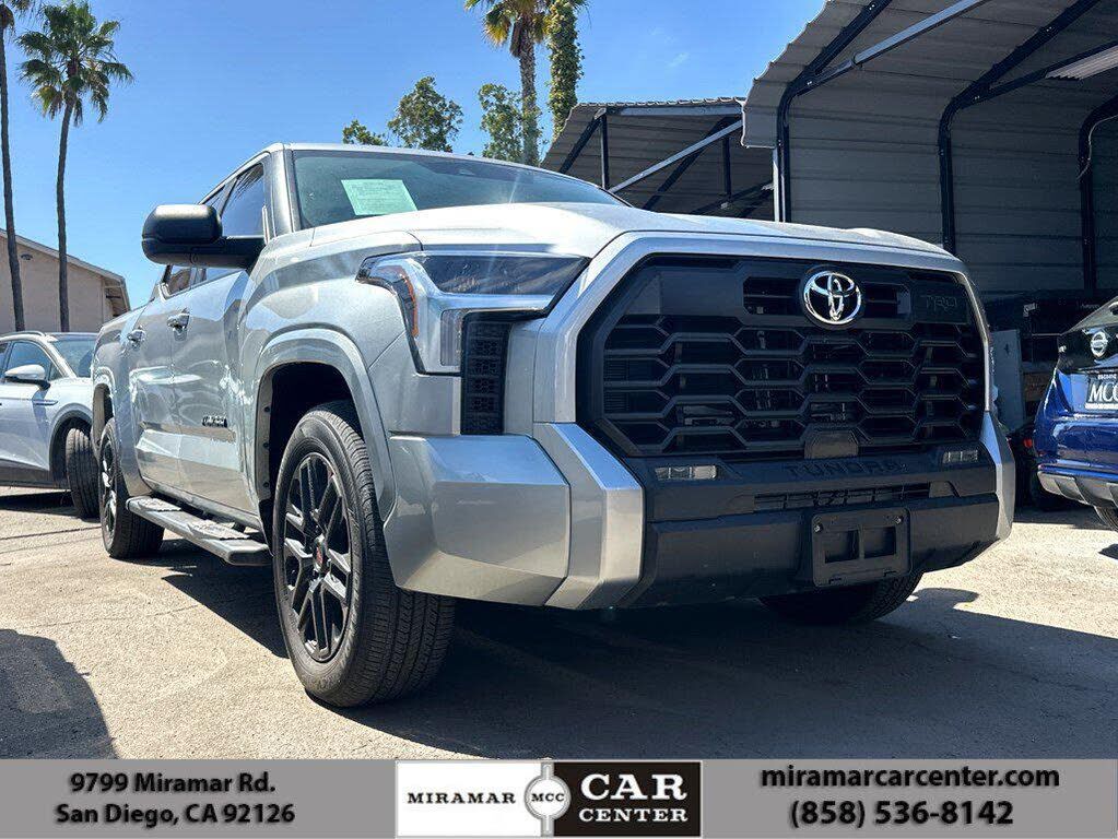 2024 TOYOTA Tundra