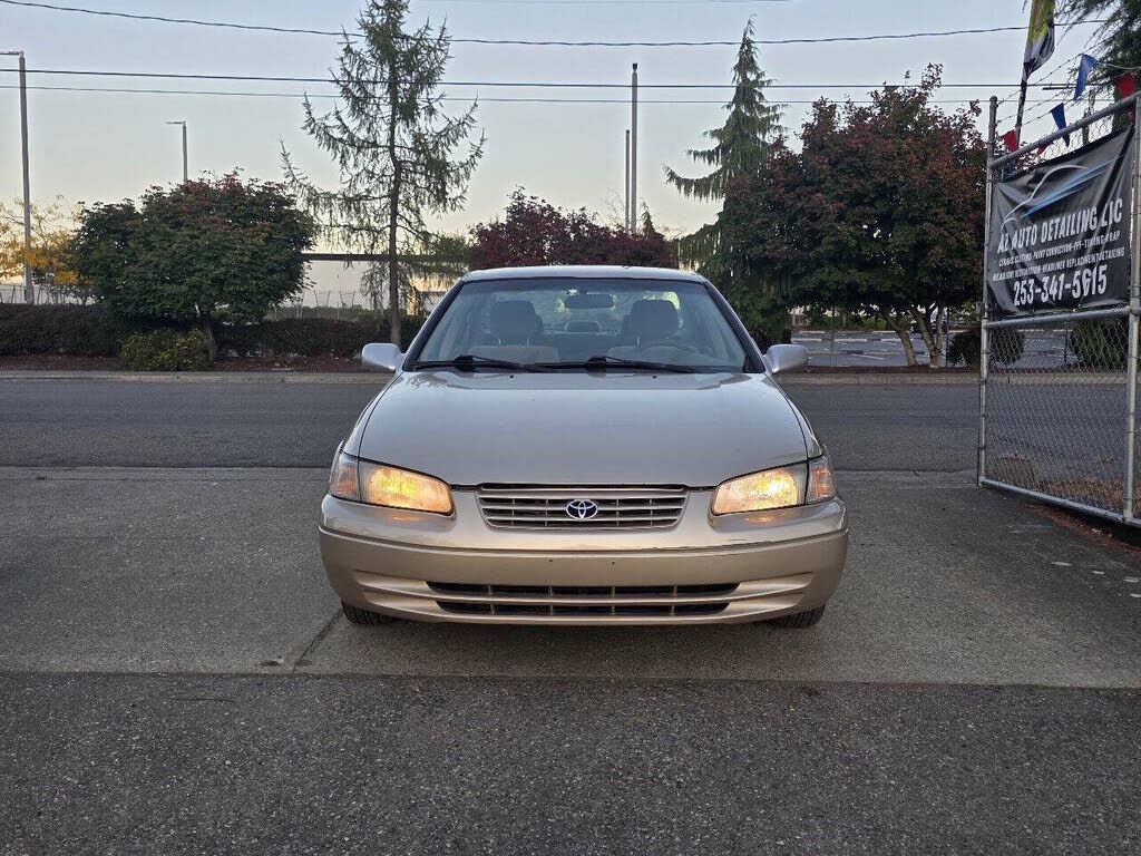 1999 TOYOTA Camry
